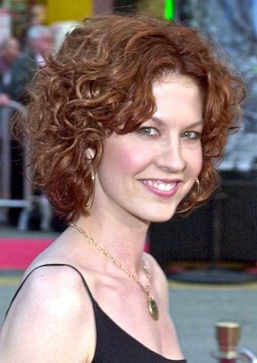 Latest Curly Short Hairstyles 3