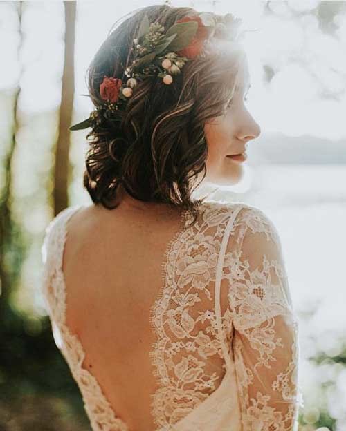 Short Wedding Hair with Flowers 2019