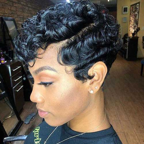 Easy Short Hairstyles for Black Women 2019 - The UnderCut (500 x 500 Pixel)