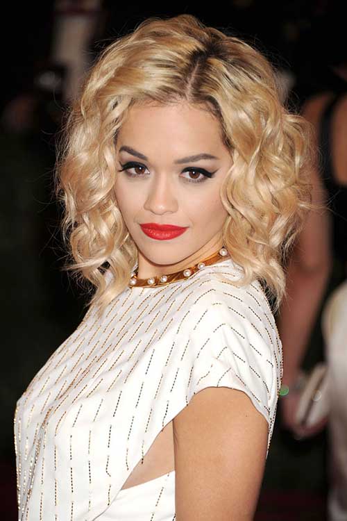 Rita Ora’s Appealing Hair with Curls