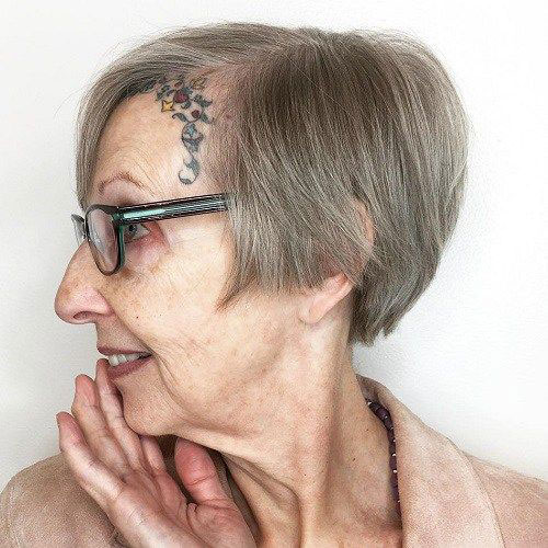 Short Haircuts for Older Women with Fine Hair 1