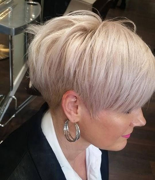 Short Hairstyle for Fine Thin Hair