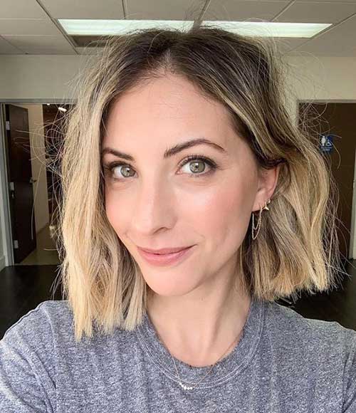 Best Short Haircuts for Over 40.1