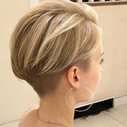 Blonde Short Haircut for Women Over 40