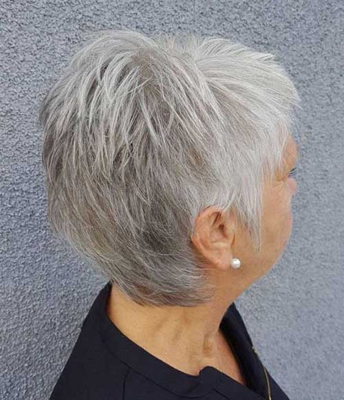 Short Hairstyles for Women Over 50 10