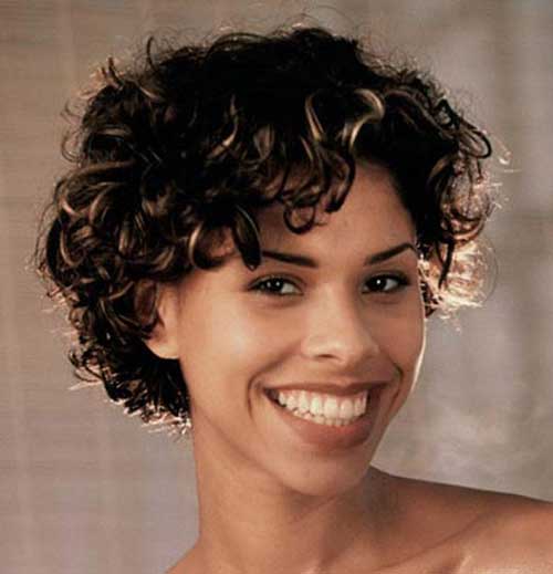 Best Simple Bob Cut with Curly Hair for Girls