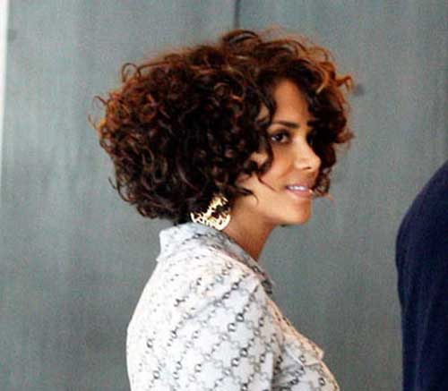 Halle Berry’s Bob Cut with Curly Hair
