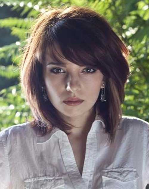 Short Cute Hairstyle with Layered Bangs for Thick Hair