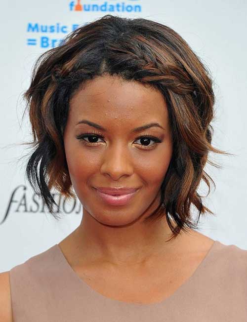 Short Hairstyle with Braided Bangs for Black Women