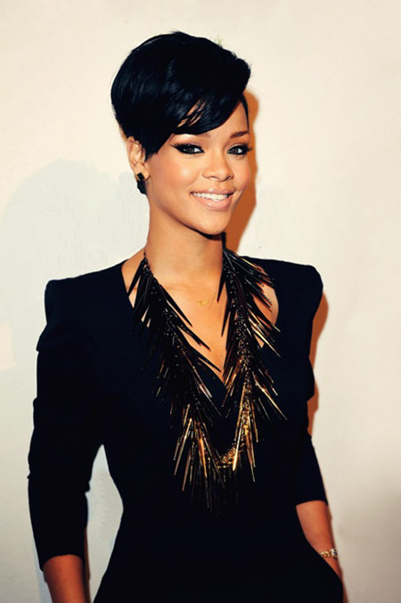 Rihanna’s Lovely and Charming Pixie Cut - Celebrity Short Hairstyles for Women