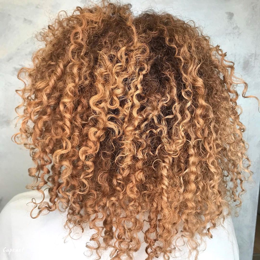 curls shine with a caramel color