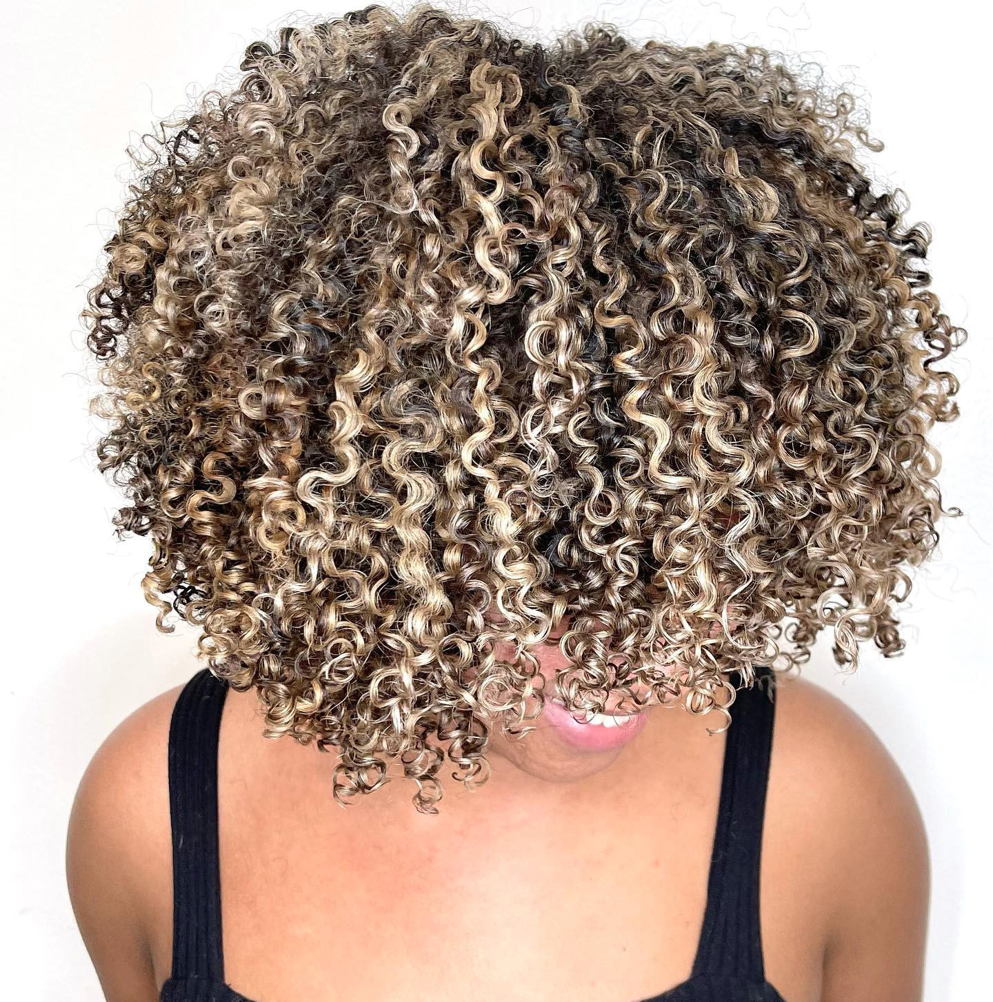 Curly Hair With Highlights 1