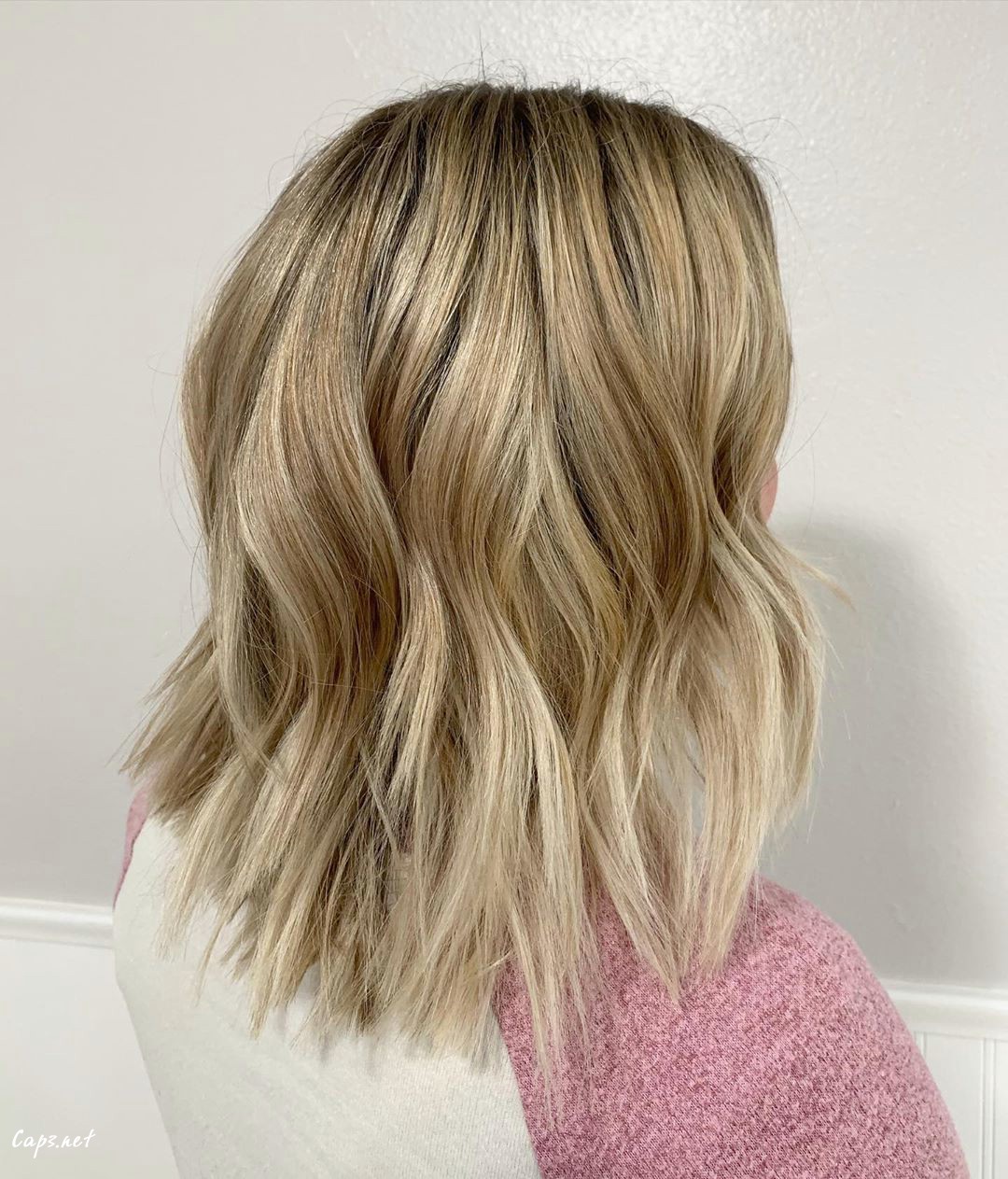 blonde textured bob with waves
