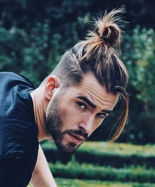 long men hairstyles top knot 2