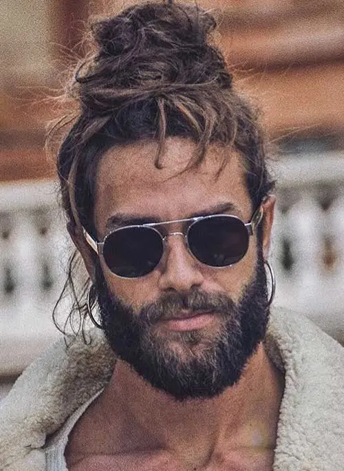 long men hairstyles top knot 3