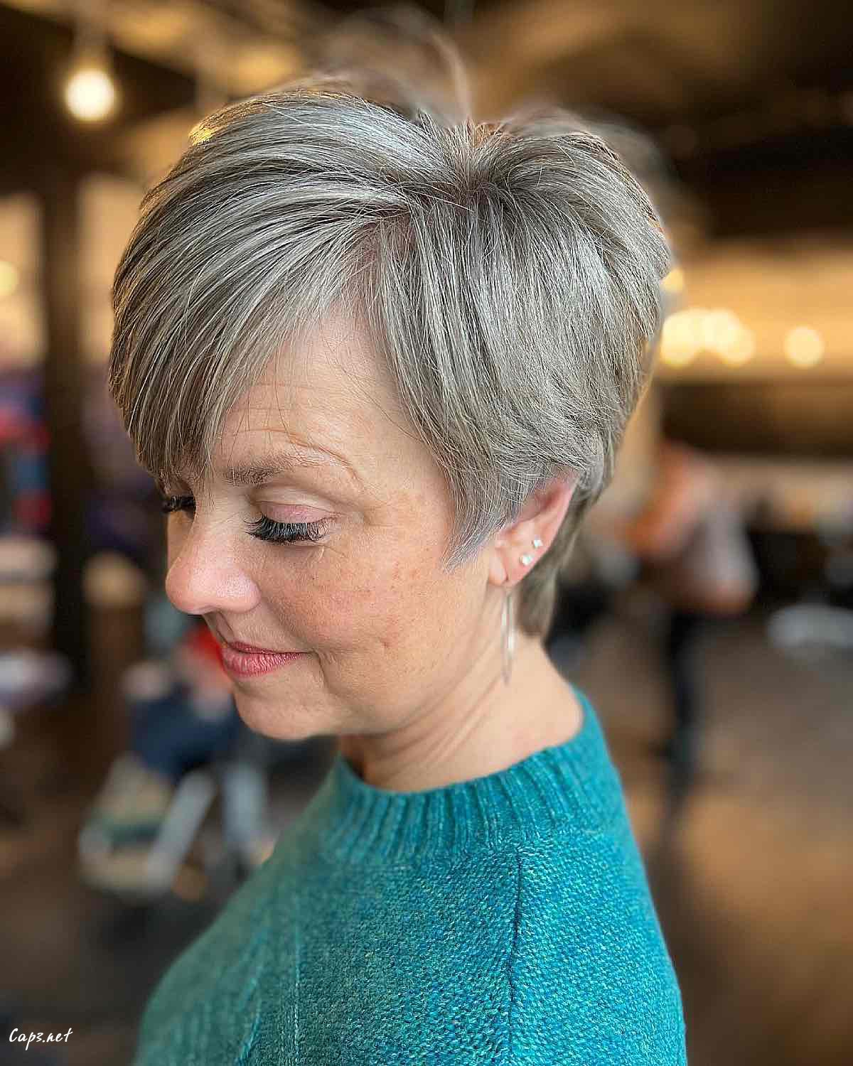 salt and pepper pixie hairstyle for ladies 60 and over