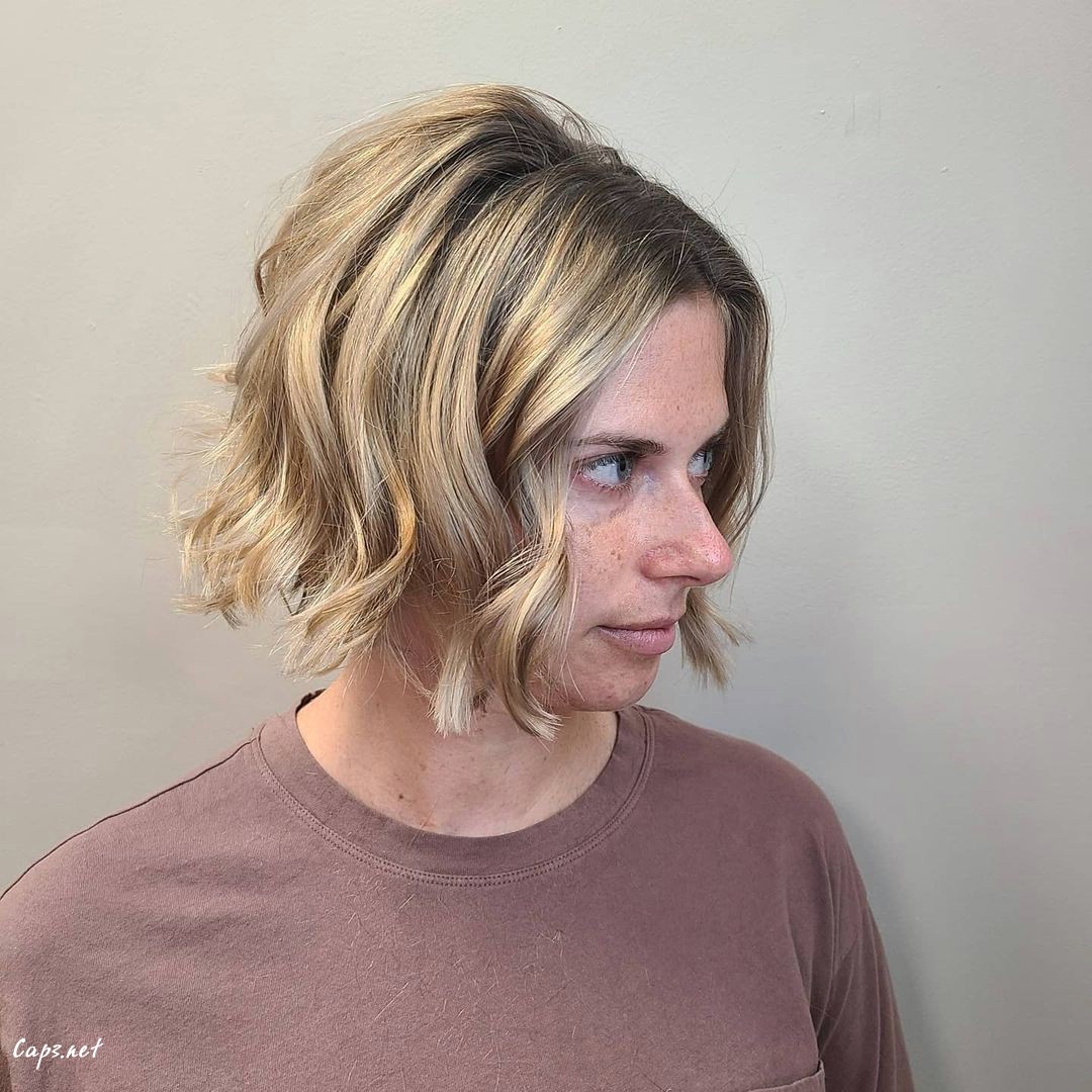 short and wavy hair with natural roots
