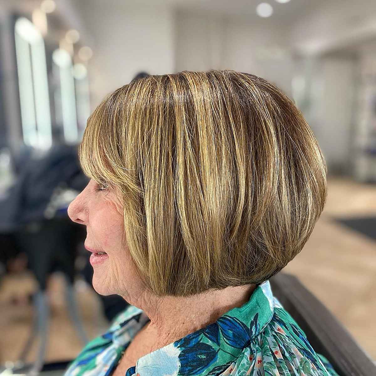 stacked bob for women with fine hair