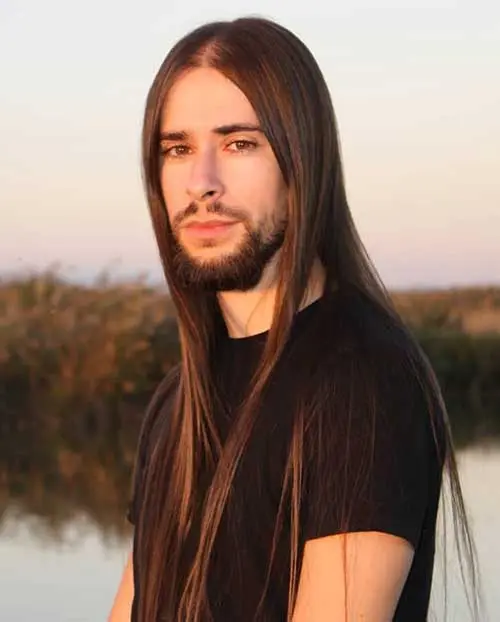 straight long hairstyle 3