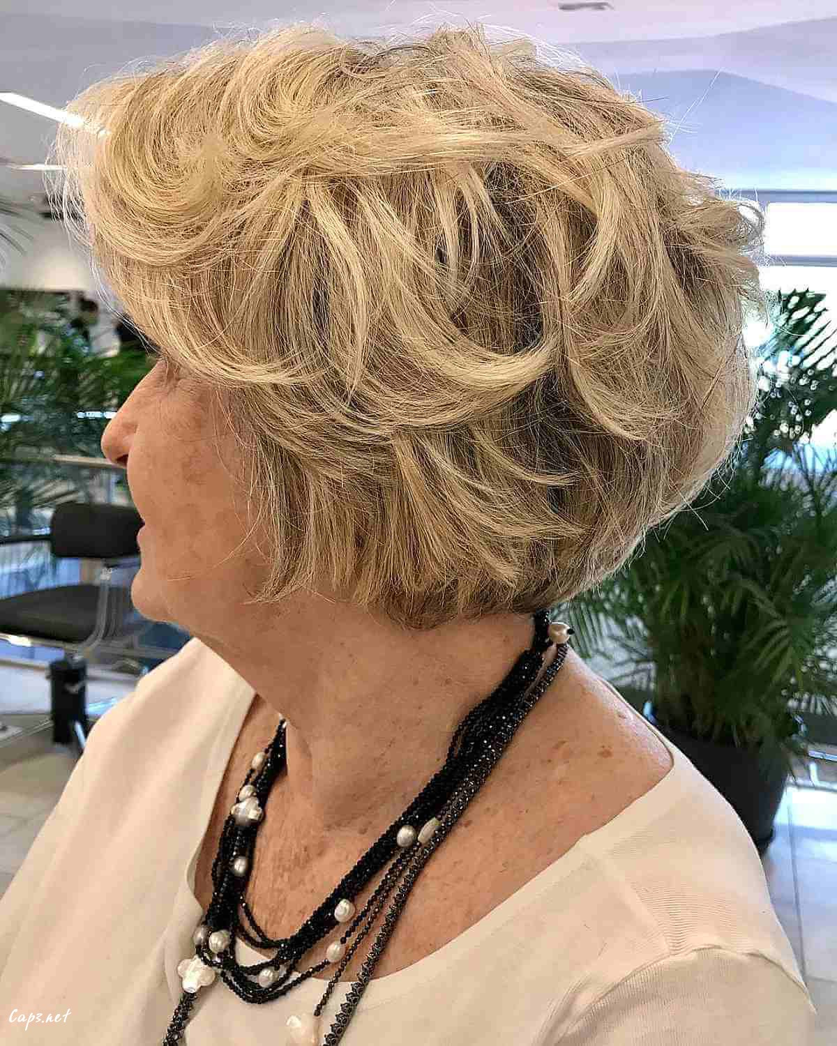 short blonde bob with layers for ladies over sixty