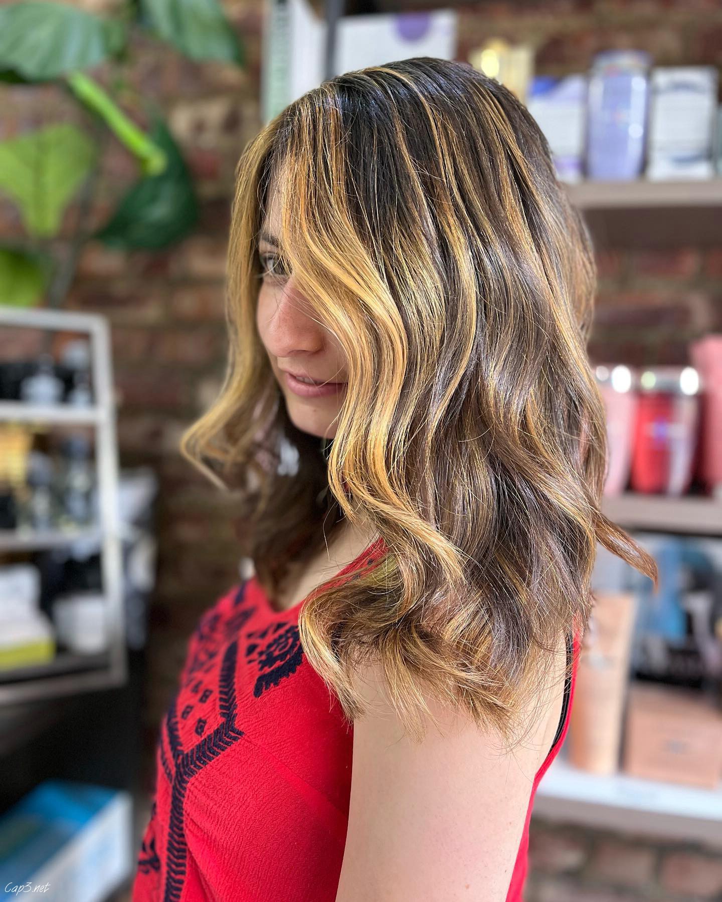 Layered Hair With Highlights