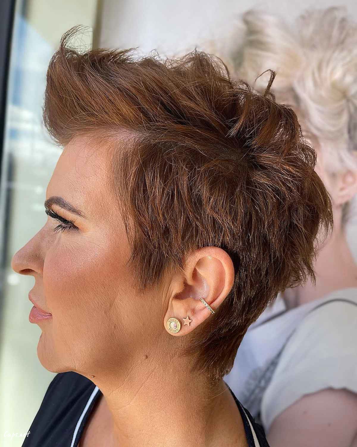 brown messy pixie