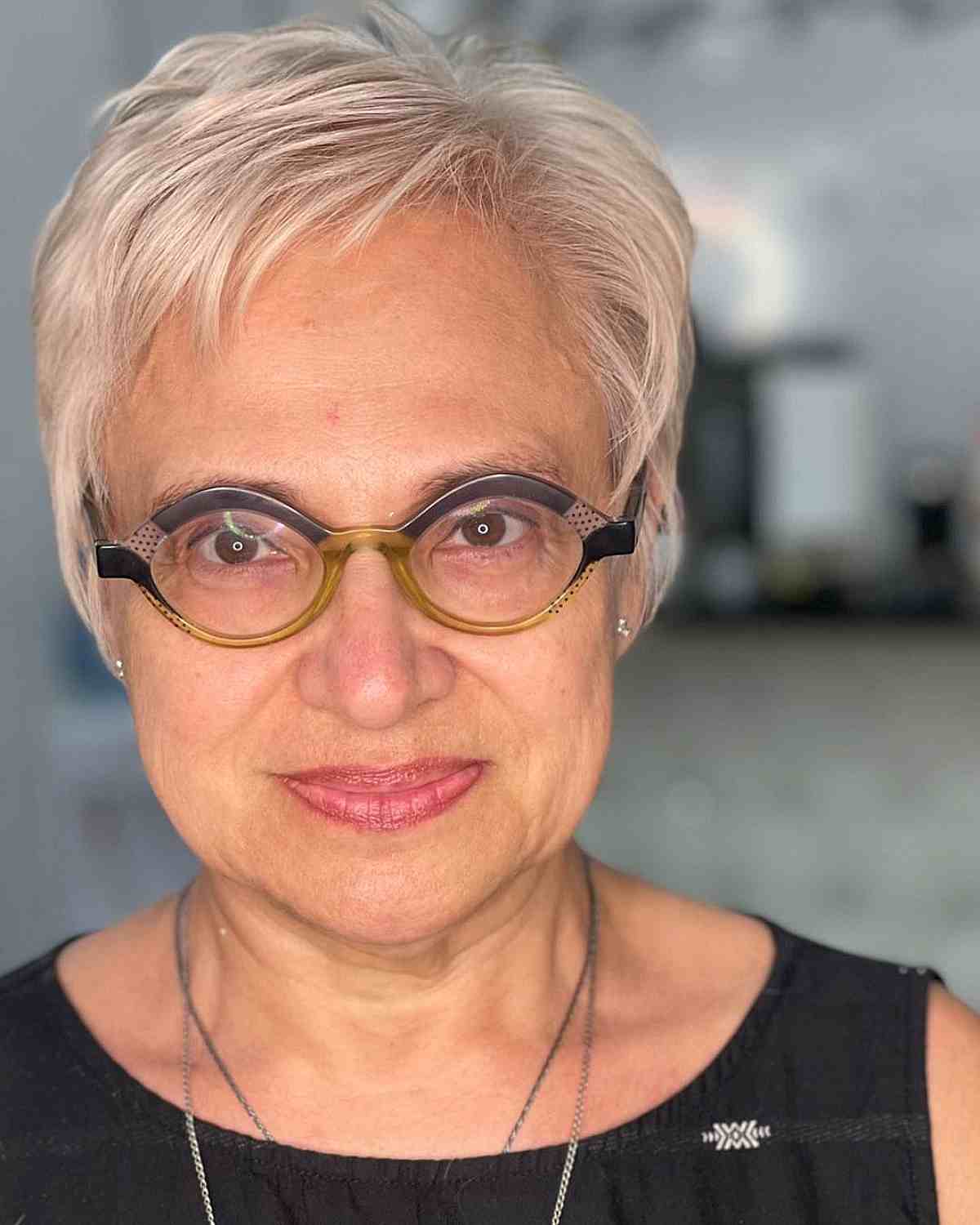 pixie haircut for women over 60 with glasses